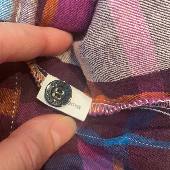 Fun button down - Picture 3 of 7